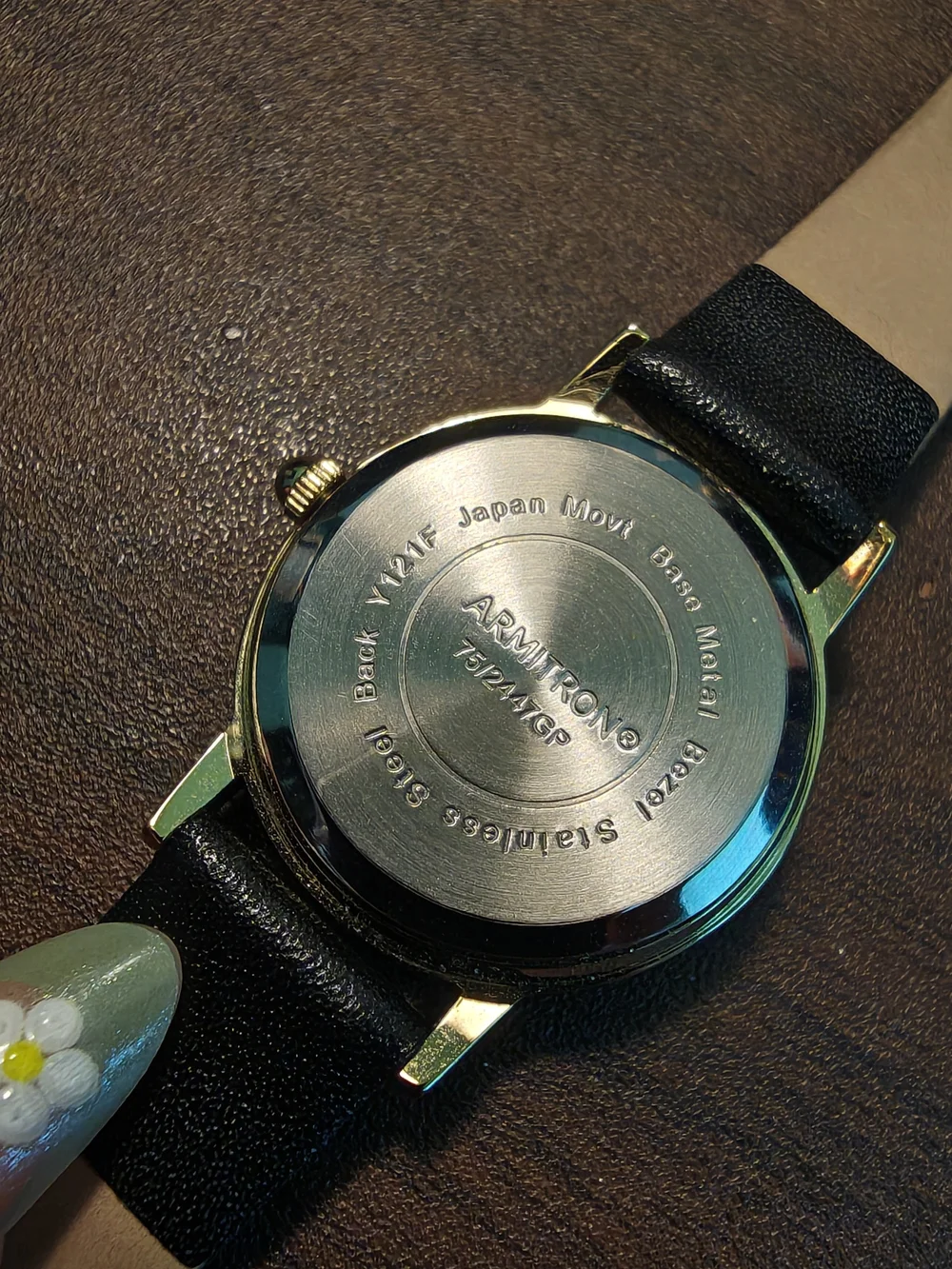 Armitron Black Diamond Dial Leather Strap Watch Gold Tone Details READ DESCRIPTI